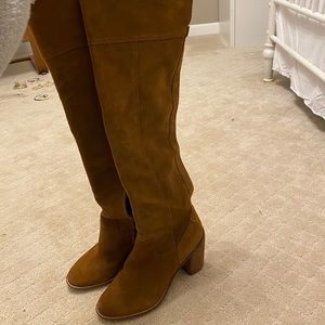 Brown over the knee suede Steve Madden boots